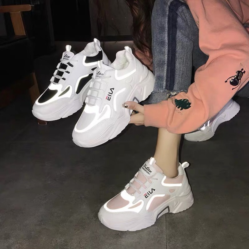 Giày Thể Thao Sneaker Nữ Eia Phản Quang Kiểu Dáng Thời Trang Mang Êm Nhẹ Chân Phù Hợp Với Mọi Lứa Tuổi + Tặng Tất giá rẻ