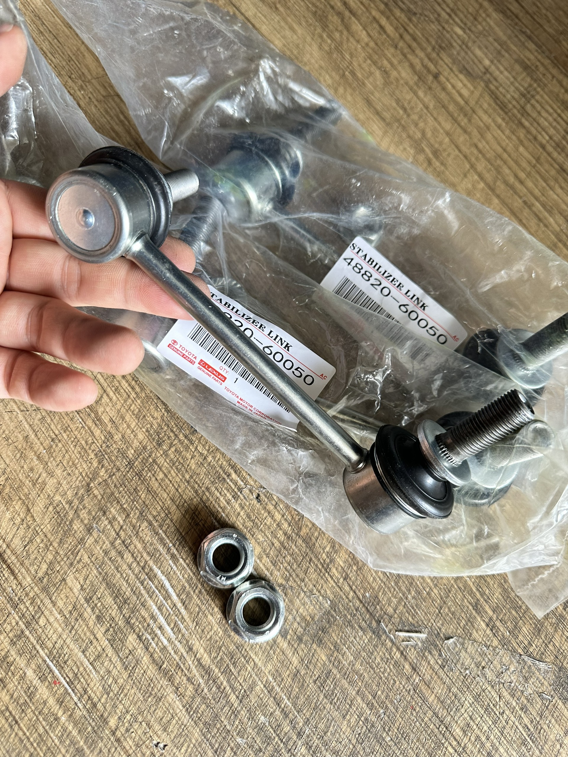 Rotuyn cân bằng toyota fortuner