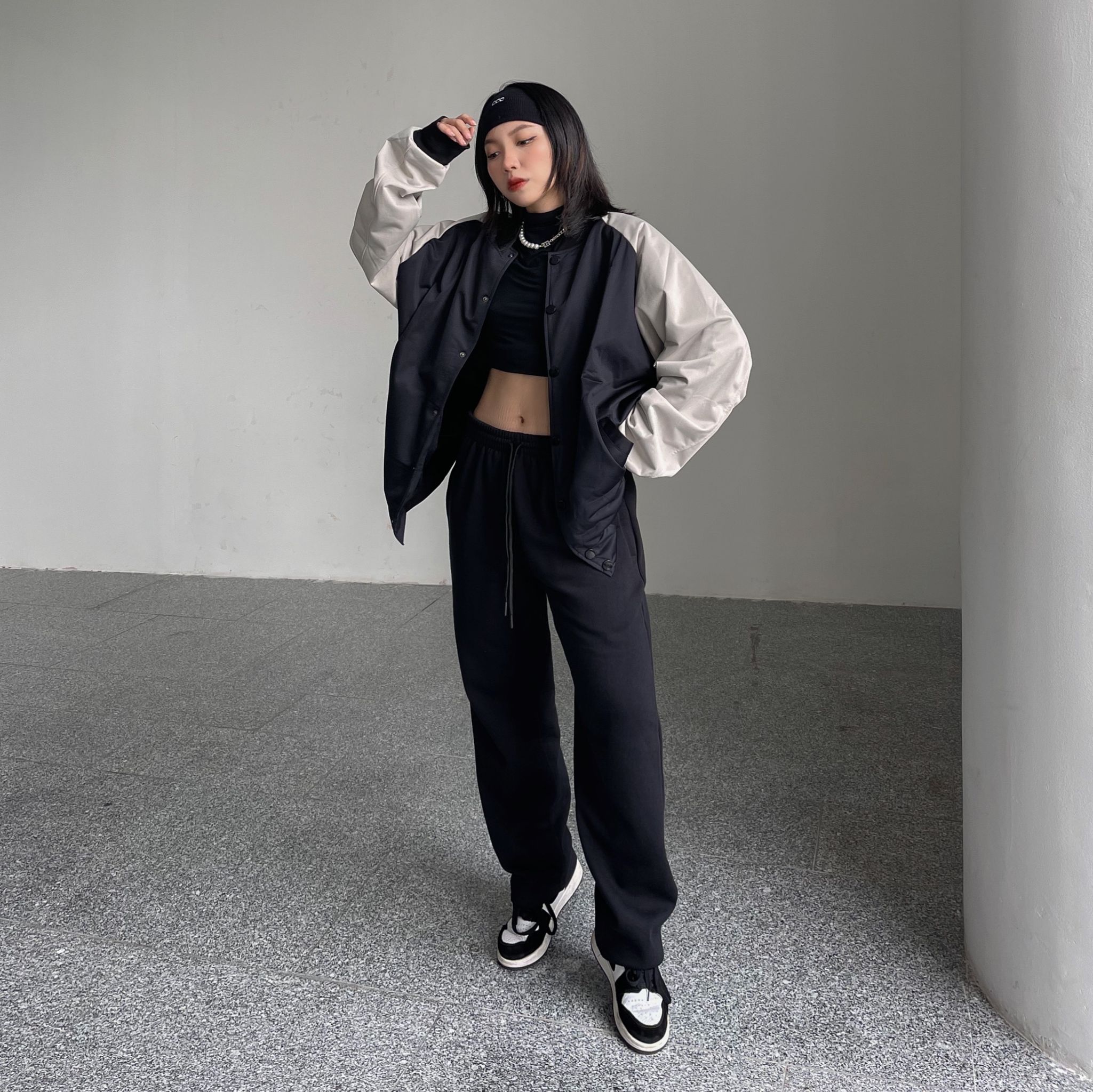 Áo Khoác FF OVERSIZE TRICOT VARSITY JACKET