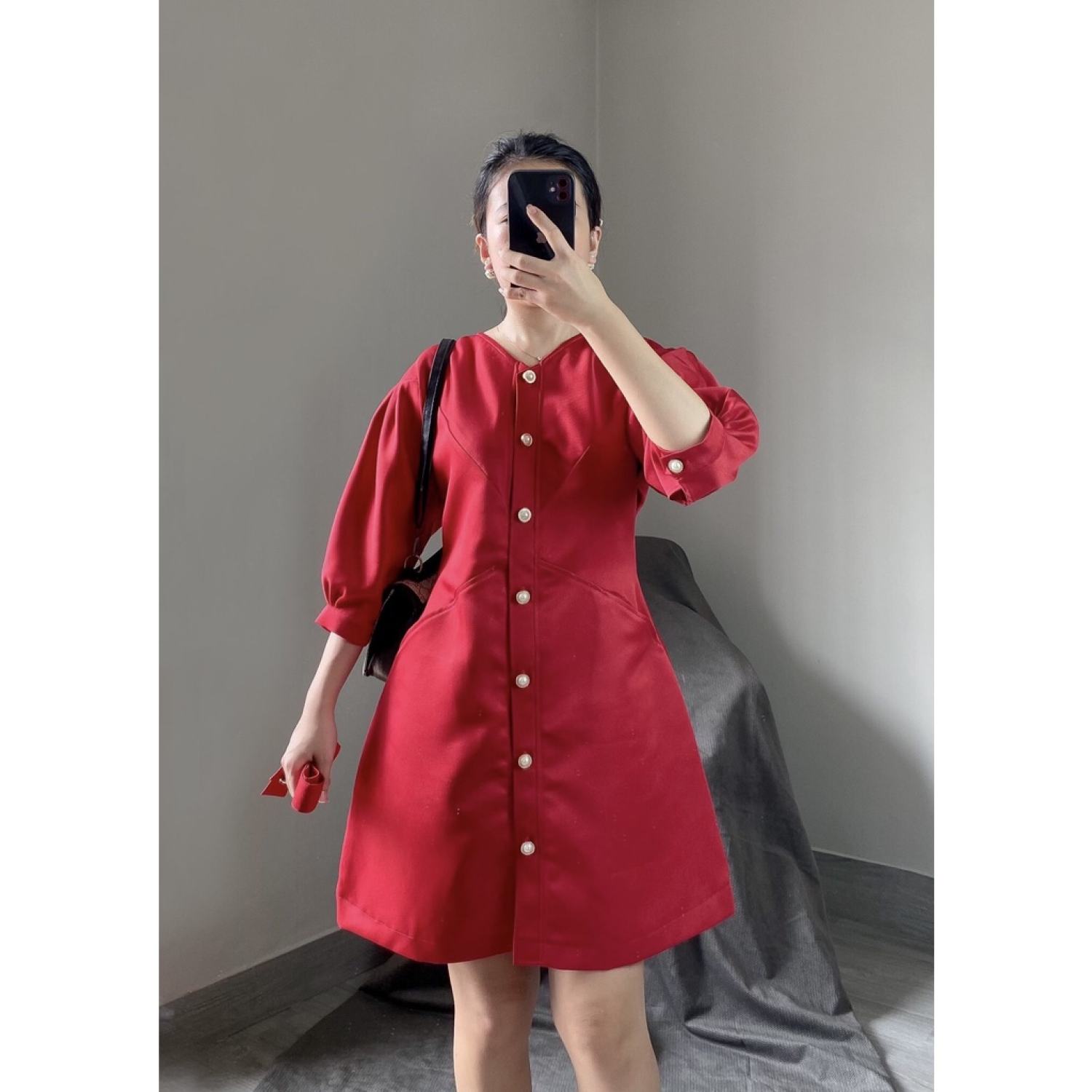 Đầm mini fom chữ A