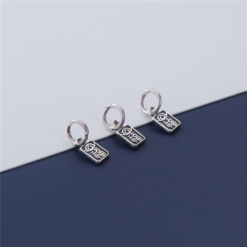 [S925] Charm bạc nhỏ khắc chữ May Mắn - MH865