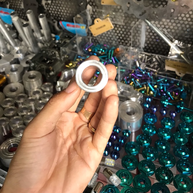 Tiêu nhôm cnc gắn cho lon cbr