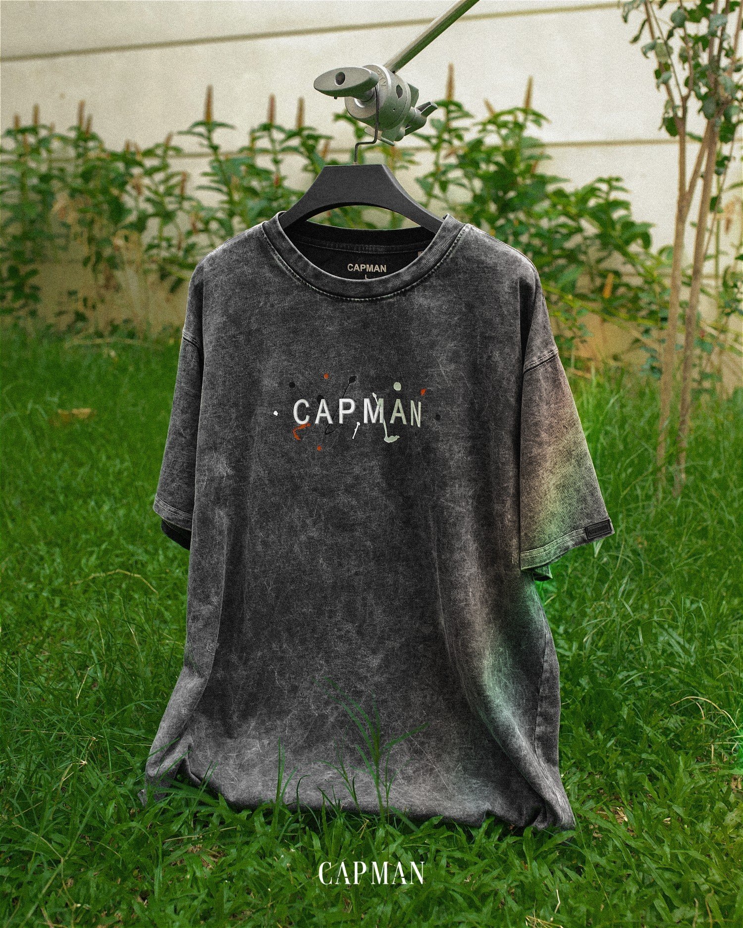 Áo thun WASH unisex phom rộng CAPMAN màu đen xám ngắn tay