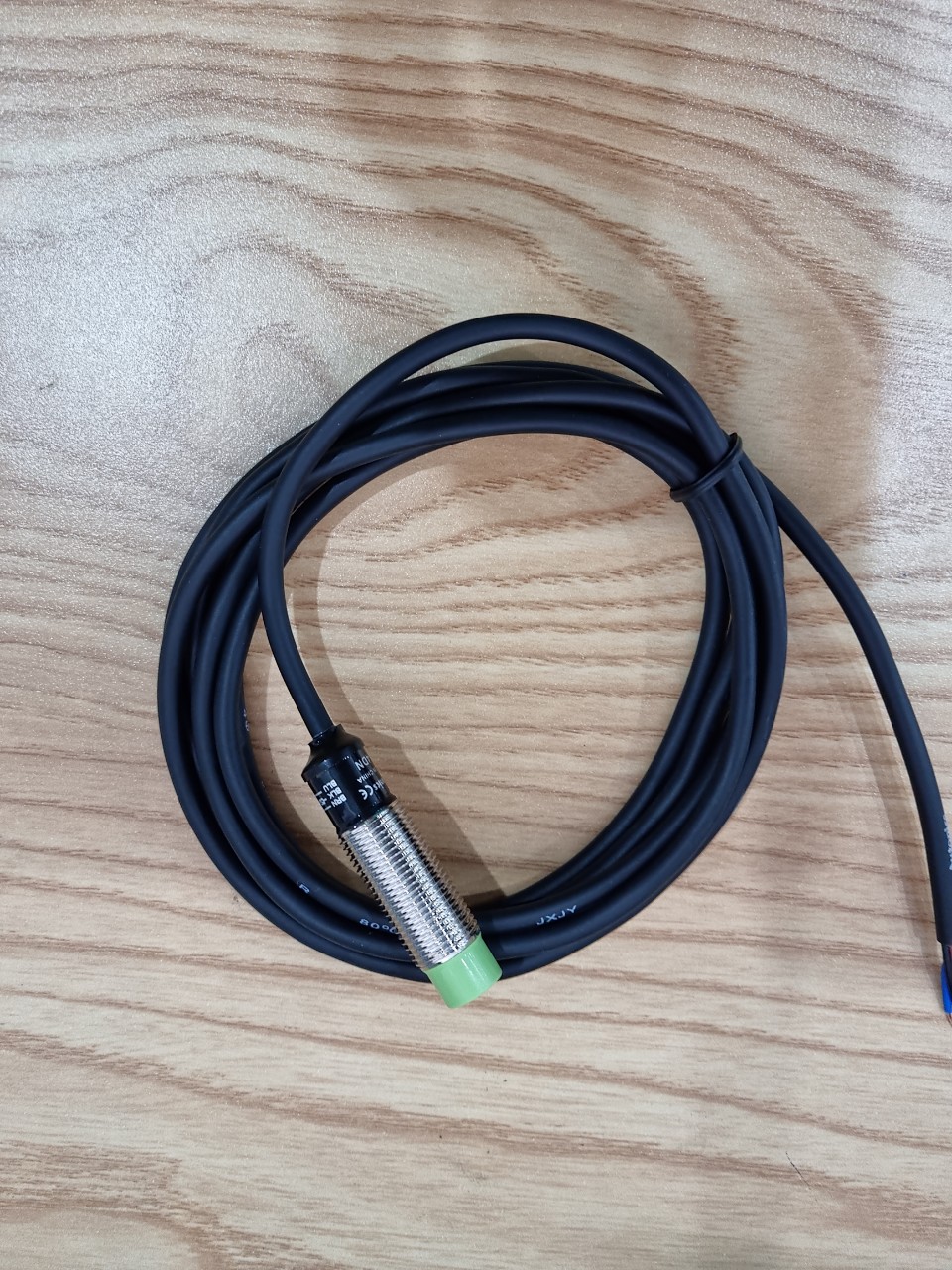 Cảm biến tiệm cận Autonic PR12-4DN ( hàng loại tốt)