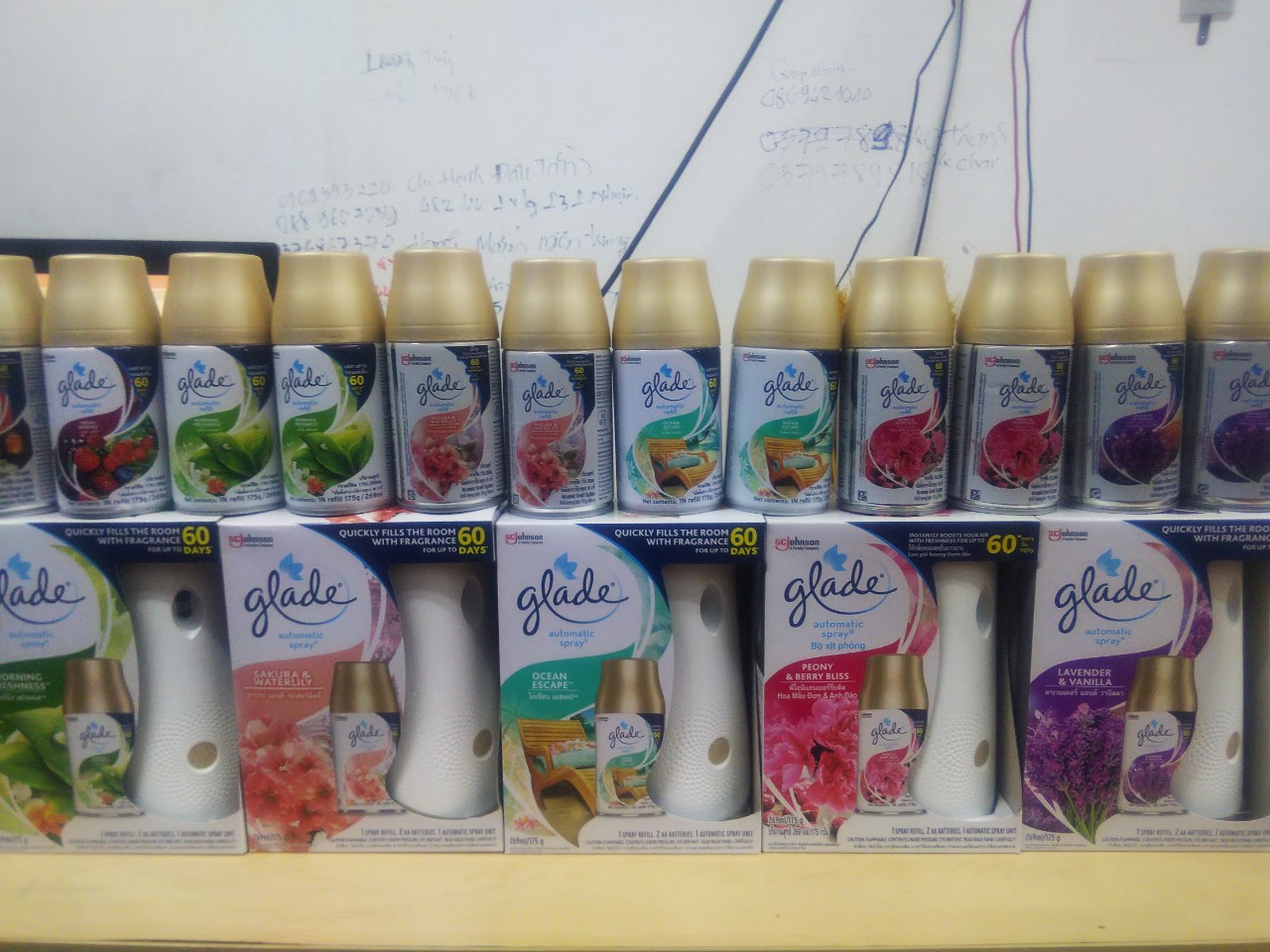 Bộ xịt phòng tự động Glade Thái Lan
