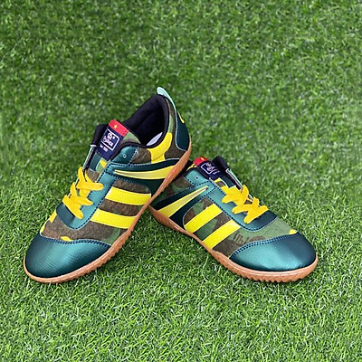 Giày Đá Banh Vải ( Size 37 đến 44 )