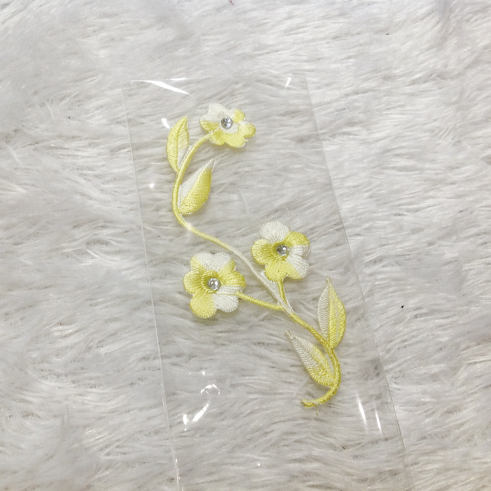 3D embroidery plum flower with rhinestone, Plum embroidery multi-color lace stitching beautiful dress decor [flower embroidered]