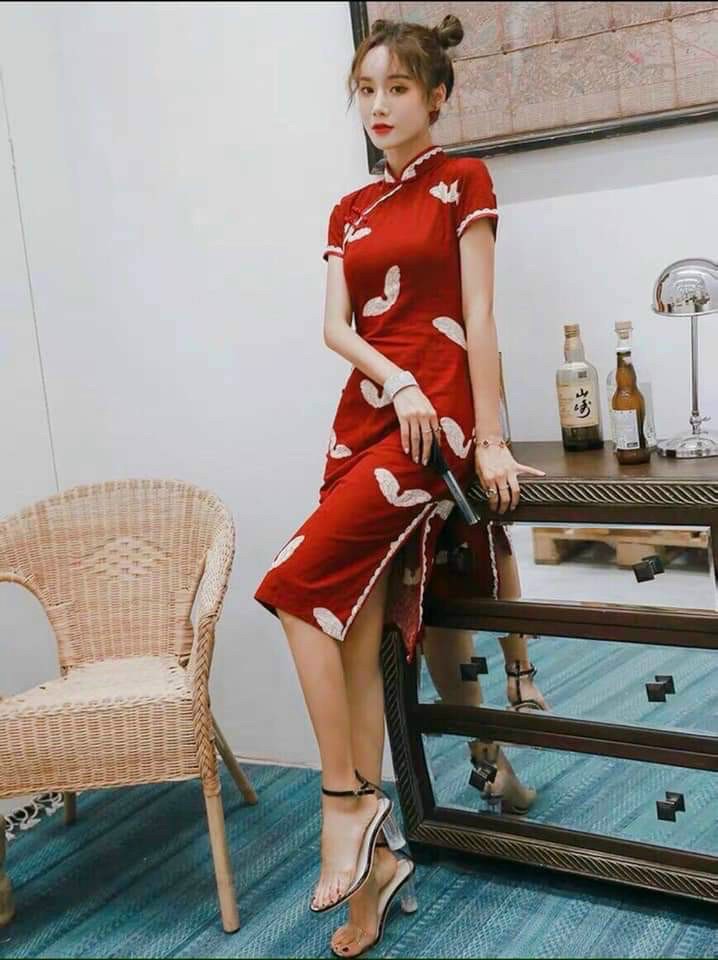 Đầm sườn xám dáng ngắn xinh đẹp