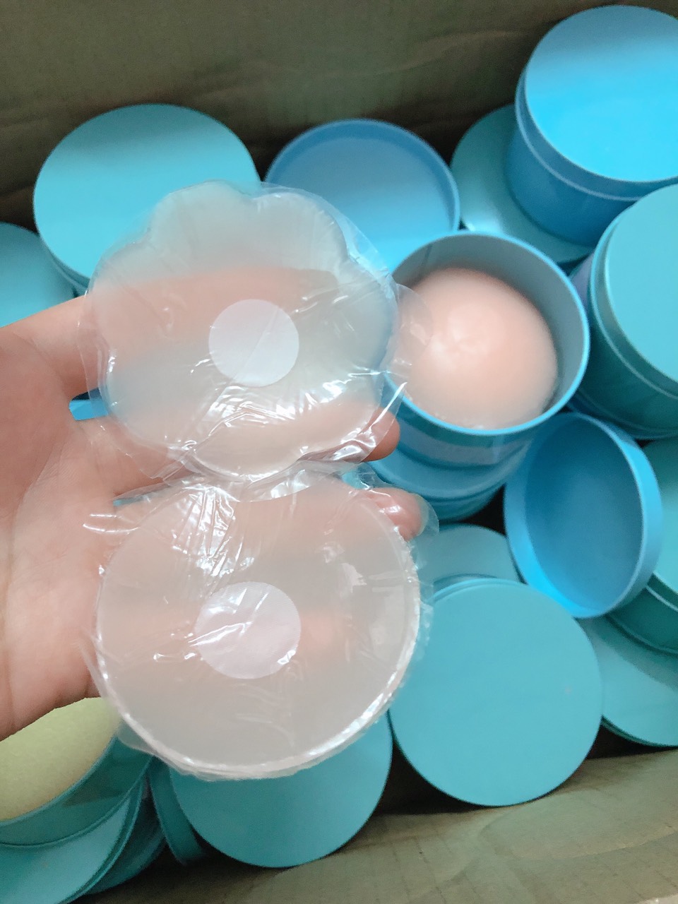 Miếng dán ngực silicon hộp 10 miếng