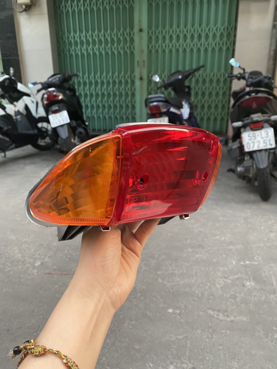 ĐÈN HẬU ( ĐÈN LÁI) WAVE 110