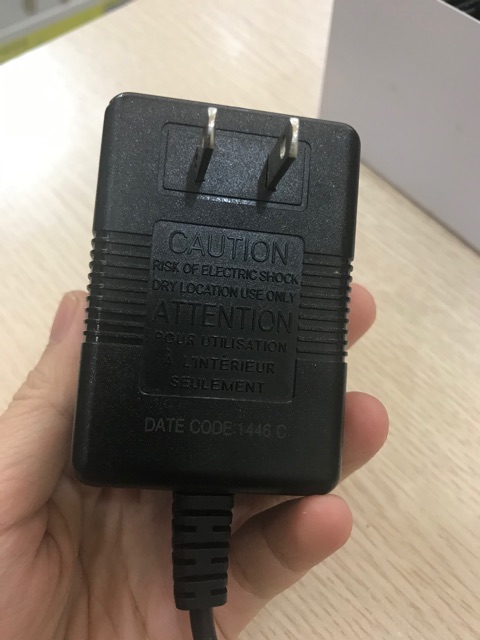 Adapter chính hãng medela điện 110v