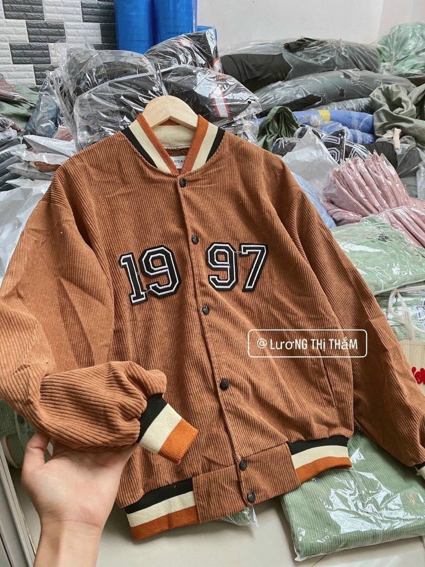 Áo Khoác Nhung Gân Kiểu BomBer In 1997 Xinh Xắn,Form Áo Dưới 70kg Nha-shopsigiare1
