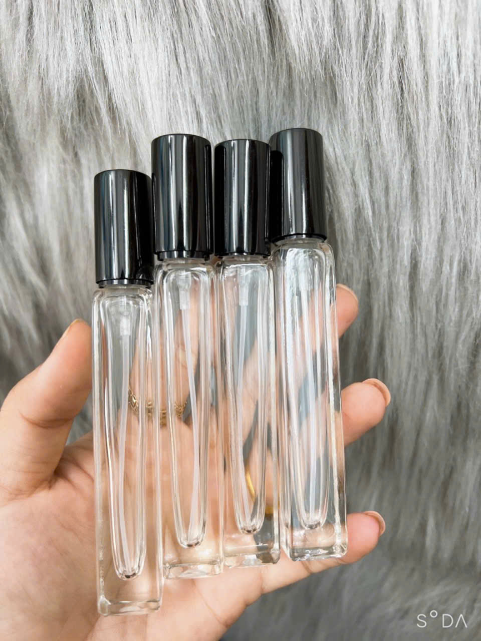 Combo 5 chai chiết nước hoa vuông 10ml nắp đen ( chai cao )