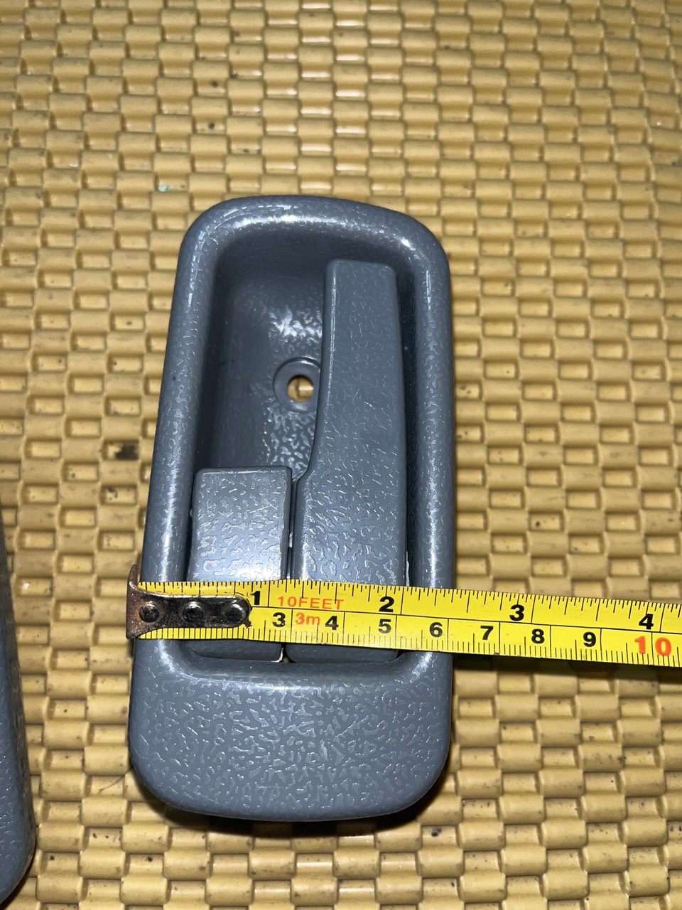 1 đôi Tay mở cửa trong lắp cho xe auman