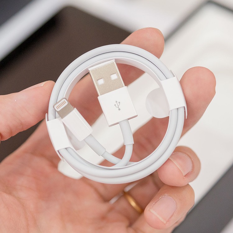 Thiết bị tương thích:iPhone 5, 5s, 6, 6s, 6 plus, 6s plus, 7, 7 plus...