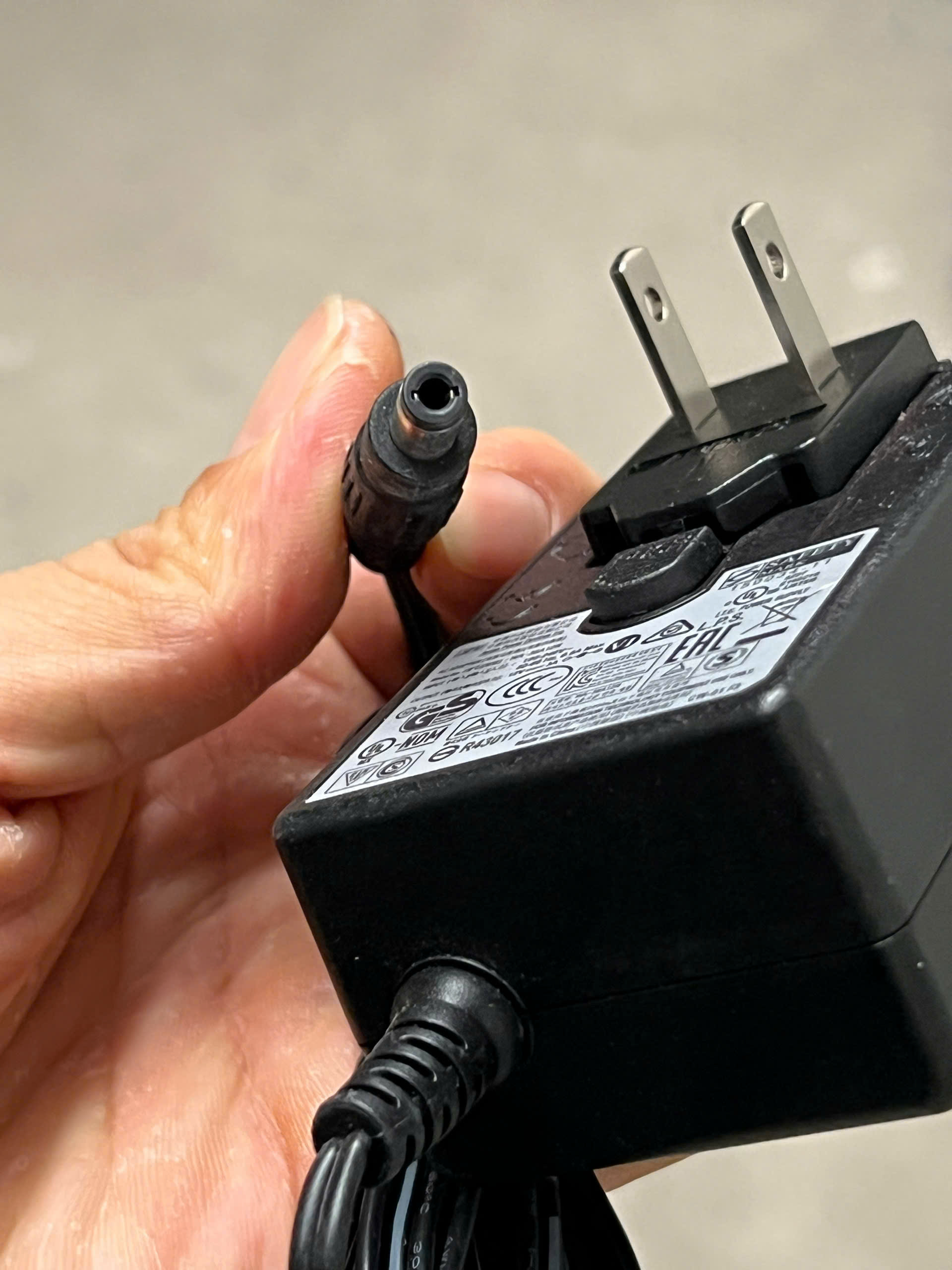 Adapter nguồn 12V 3A chính hãng tháo máy