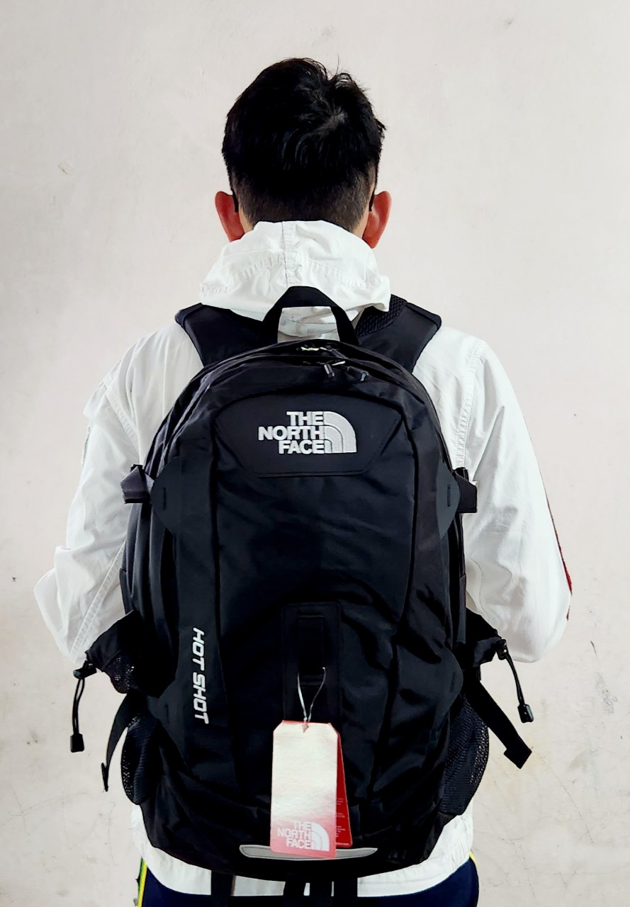 Balo laptop du lịch The North Face Hot Shot