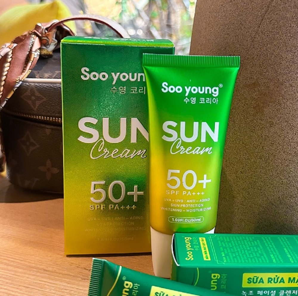 Kem Chống Nắng Mặt Vật Lý Soo Young 50ml