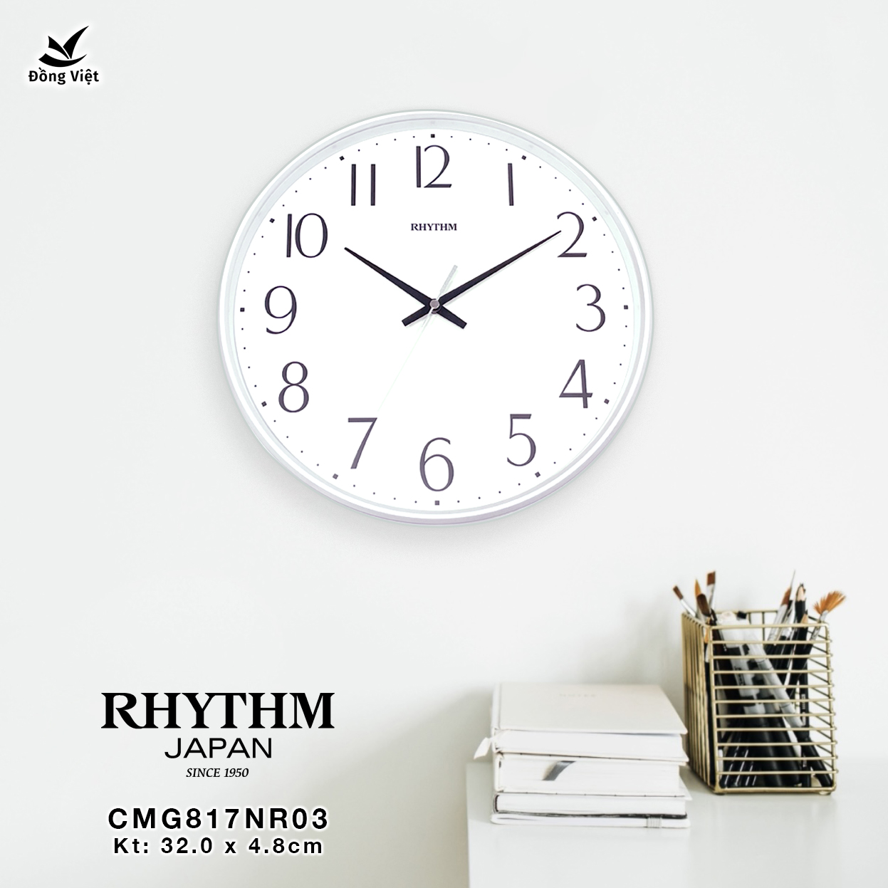Đồng hồ treo tường Rhythm CMG817NR03, Kt 32.0 x 4.8cm. Kim trôi. Dùng Pin