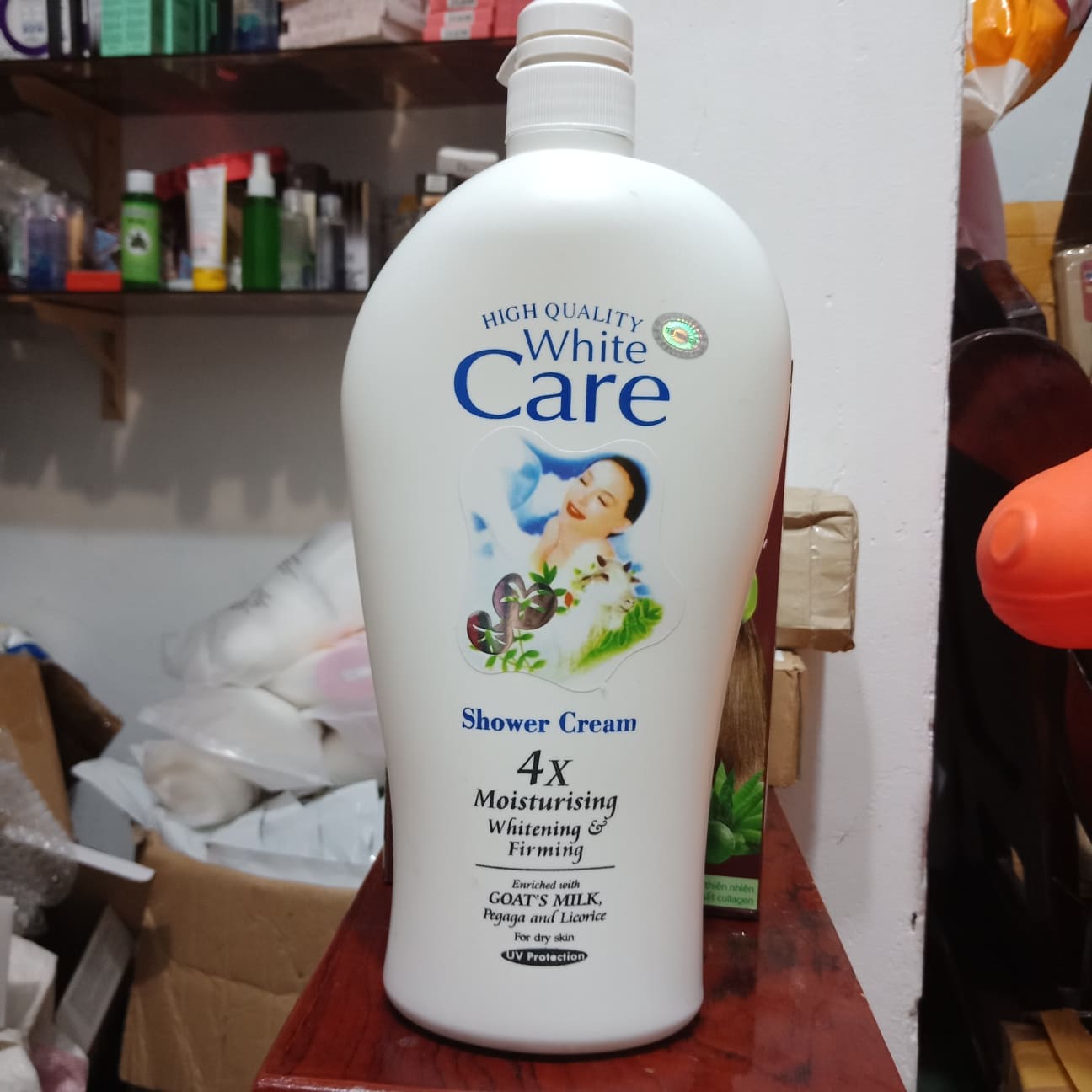 [HCM]Sữa Tắm Dê White Care 4X Da Sáng Mịn Thơm Lâu