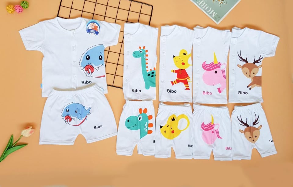 Bộ quần áo sơ sinh ngắn tay, màu trắng BiBo cho bé từ 3-11kg