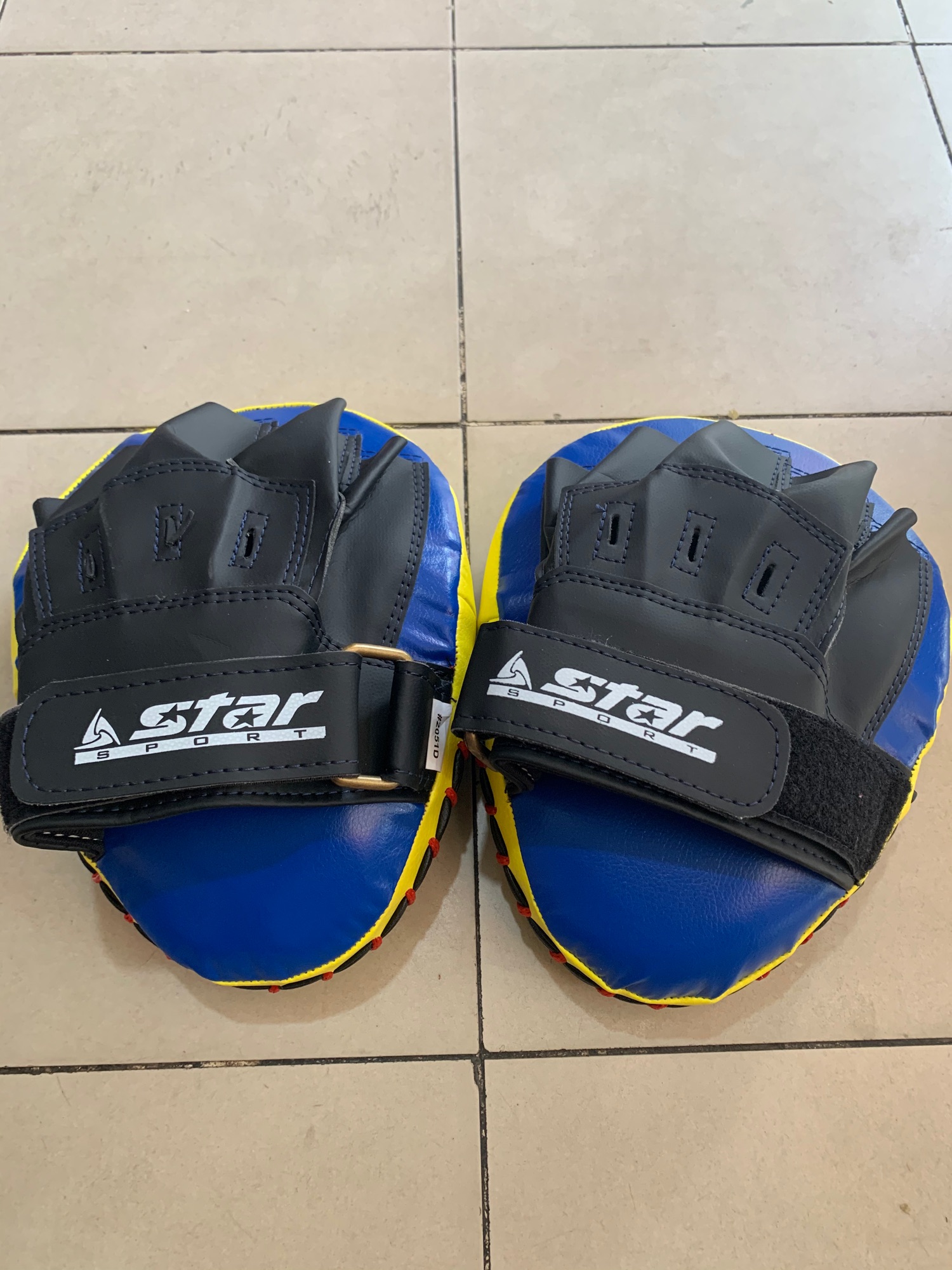 [HCM]ĐÍCH ĐẤM BOXING SET 2 CÁI ĐÍCH ĐẤM BỐC.