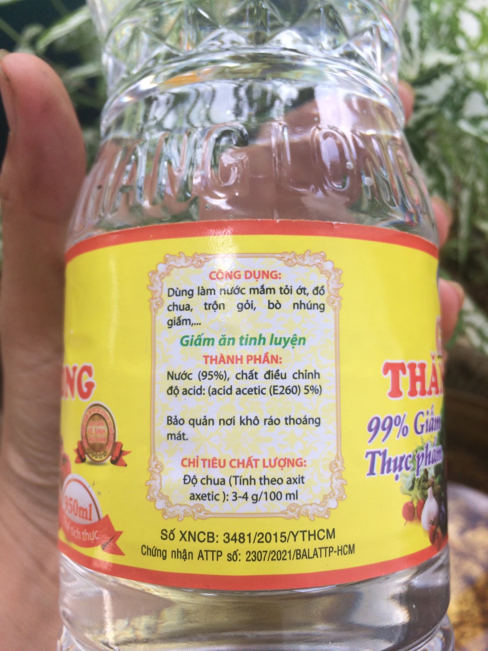 Giấm ăn Thăng Long chai 950ml. Date 06.2022