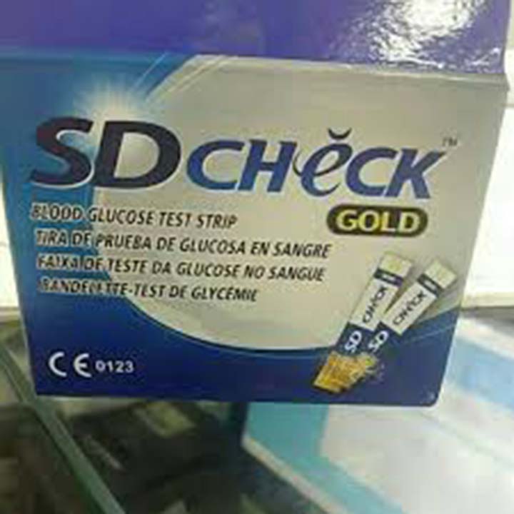 QUE THỬ ĐƯỜNG HUYẾT SD CHECK GOLD ( LỌ 25 QUE)