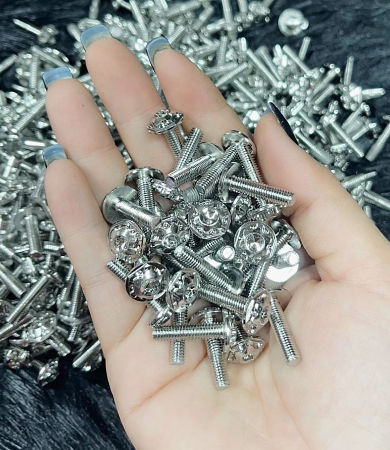 Ốc Áo Salaya Inox 304 Mẫu Bông Răng Nhuyễn 5Li
