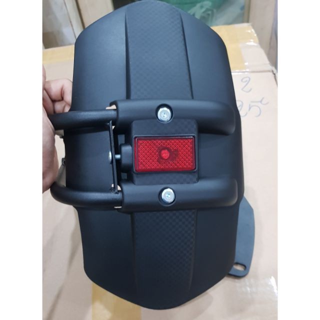 Dè chắn bùn sau kiểu moto chân thép cho xe ex 150/ winner 150/ winner x/ r15/ r15 v3