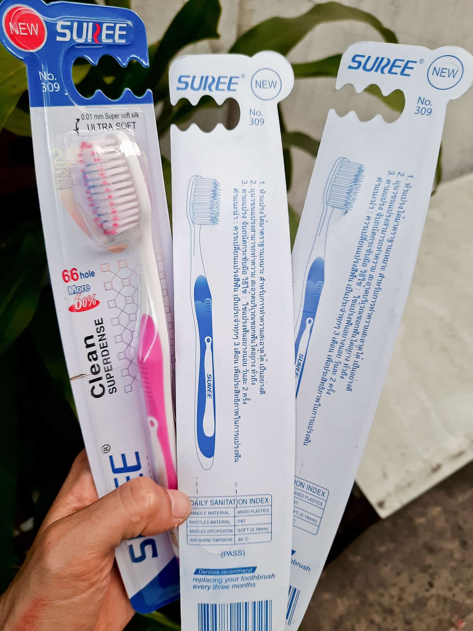 Combo 3 Bàn Chải Đánh Răng Thái Lan Suree 0.01mm Siêu Mềm Mịn