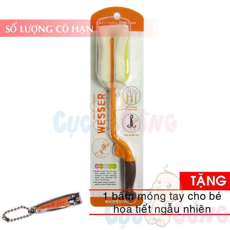 Cọ rửa bình sữa xốp Wesser  Tặng 1 cắt móng tay họa tiết ngẫu nhiên