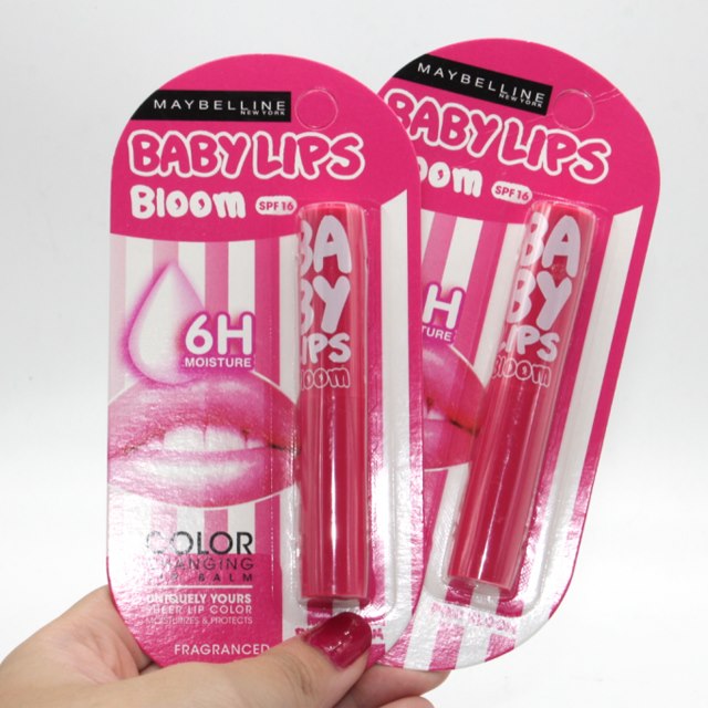 Son Dưỡng Baby Lips Bloom Color Changing SPF16