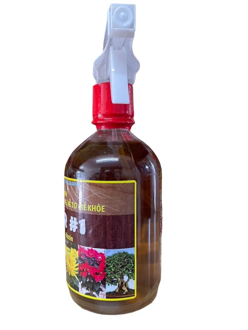 Chế phẩm hữu cơ Flower #1dạng chai xịt kích thích ra rễ cực mạnh, ra nhiều rễ trắng, rễ tơ; chuyên dùng cho hoa, cây cảnh.