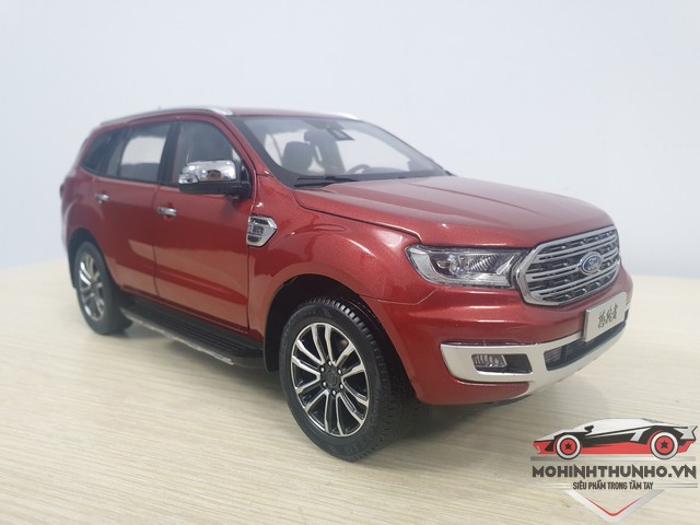 [HCM]Xe mô hình Ford Everest tỉ lệ 1:18