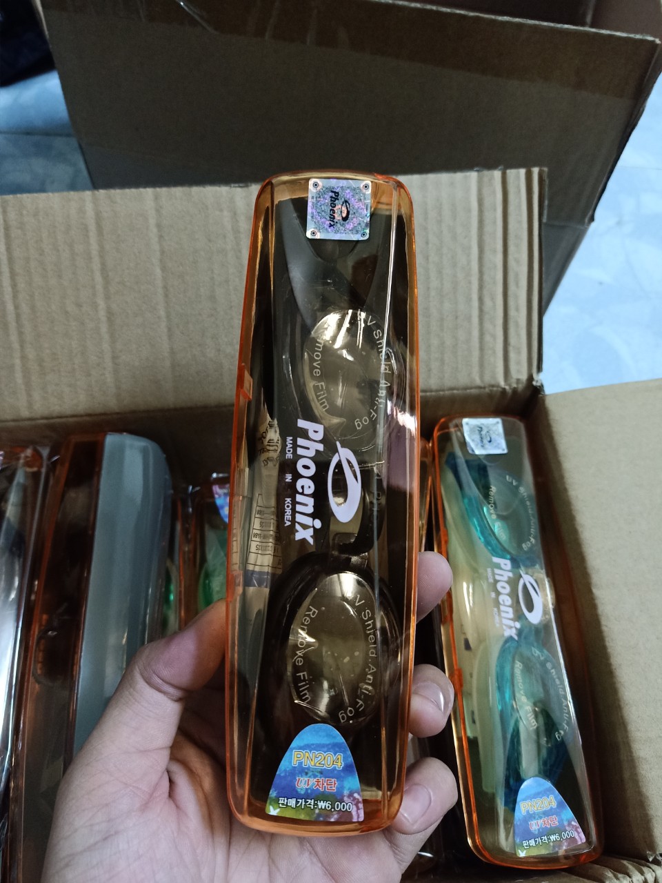 Kính bơi Phoenix 204 chính hãng - Sỉ giá tốt