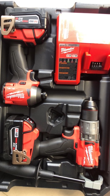 [HCM]Thùng đựng máy milwaukee 2997-22