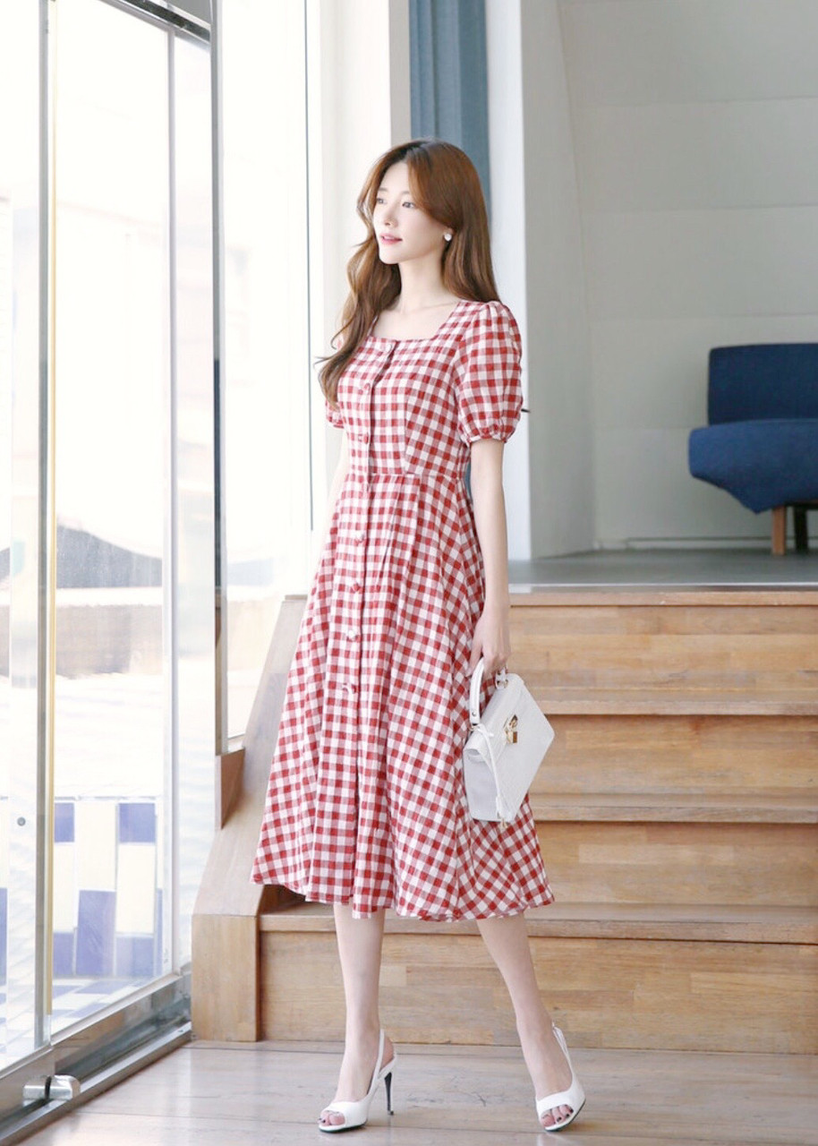[HCM]Đầm caro đỏ nút bọc