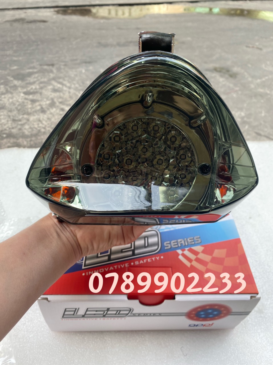 Đèn lái sau appi ex135