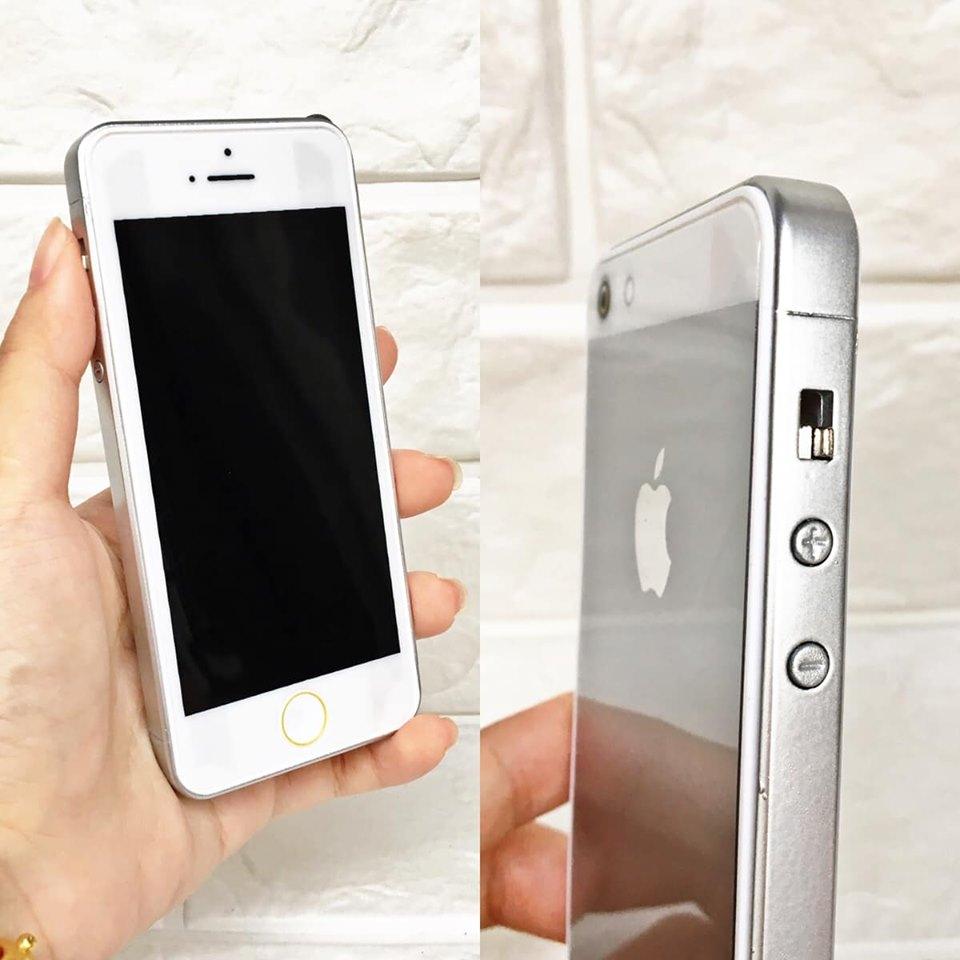 BẬT LỬA KHÈ DOLPHIN HÌNH ĐIỆN THOẠI IPHONE 5S (TỈ LỆ 1:1) - (XÀI GAS)