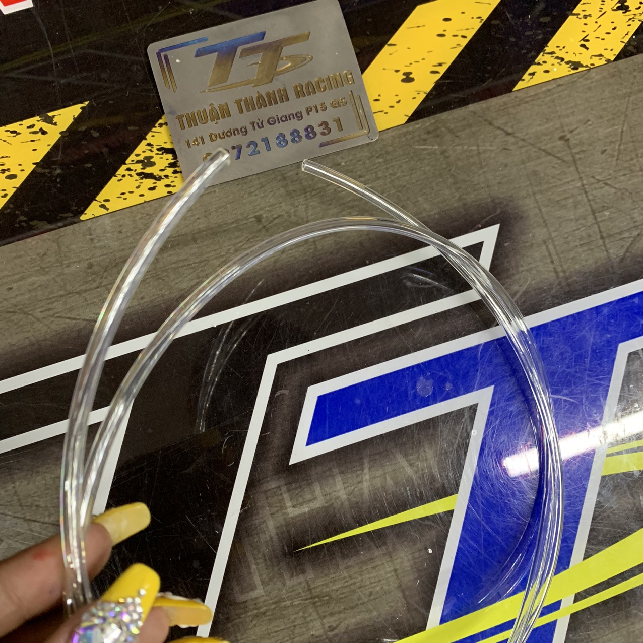 ỐNG BƠM NHỚT SPORT / XIPO / YAZ (TRẮNG)