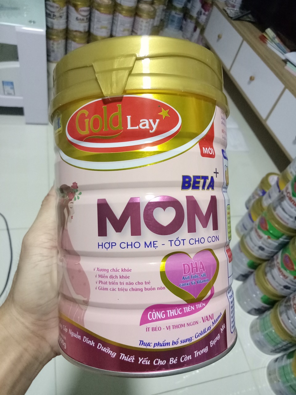Sữa dinh dưỡng cho mẹ bầu mang thai và cho con bú Goldlay Mom Beta+ 900g