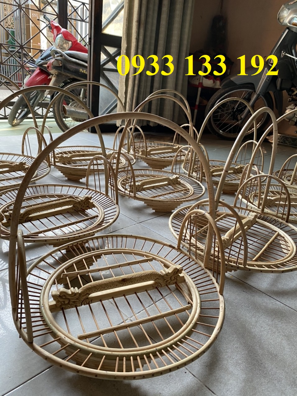 LỒNG TRẦN CU GÁY