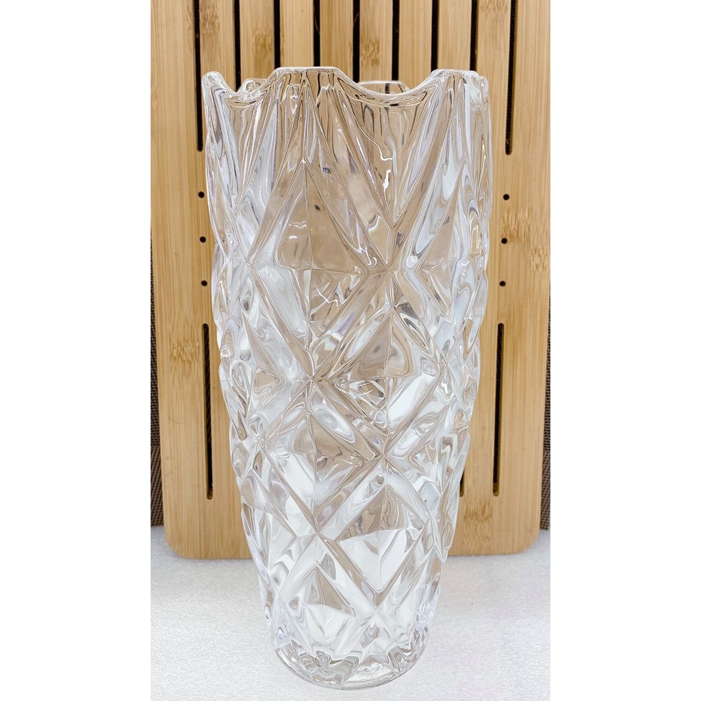 Bình cắm hoa thủy tinh cao 30cm mắt vuông