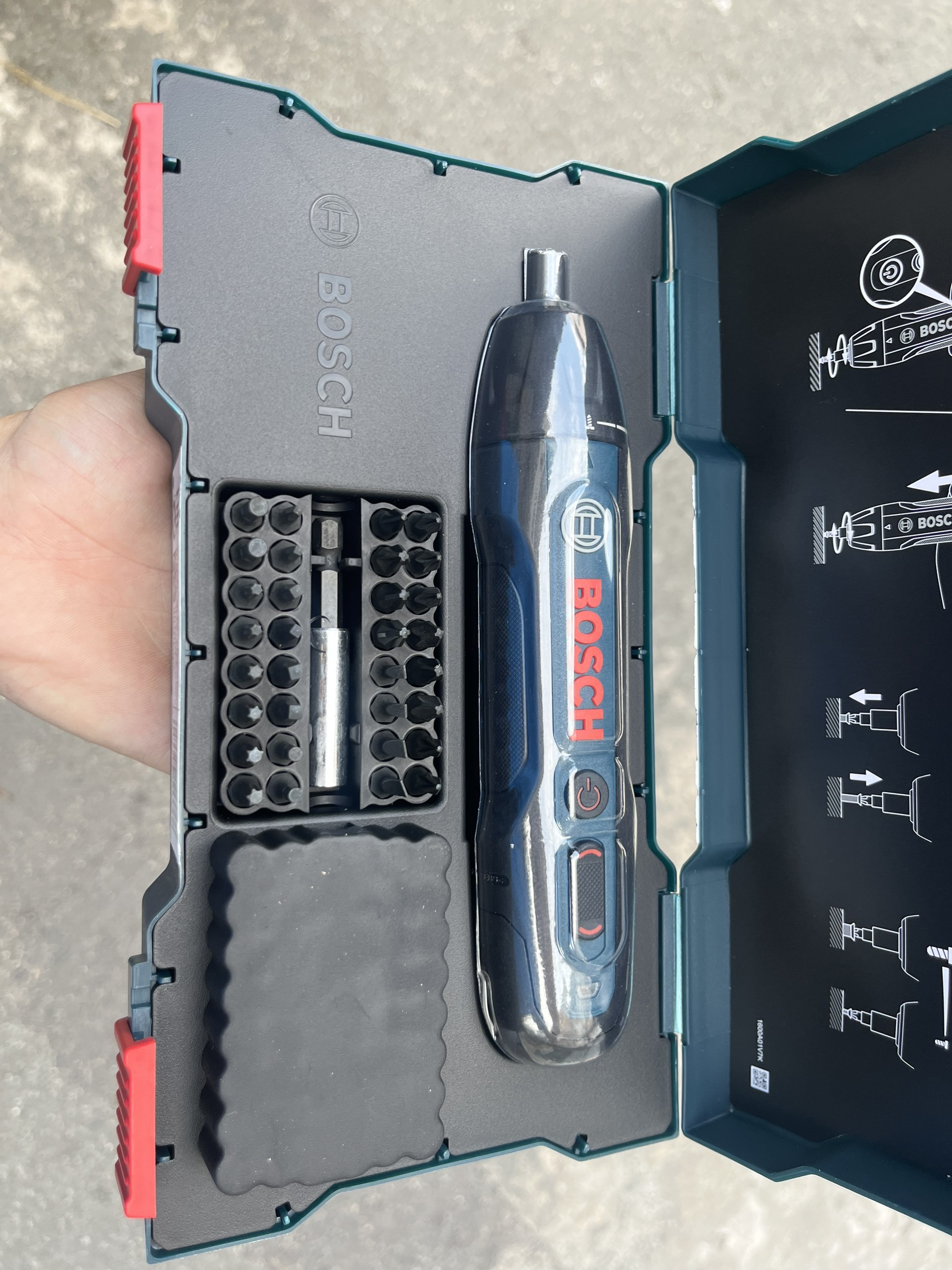 Máy vặn vít Bosch GO Professional