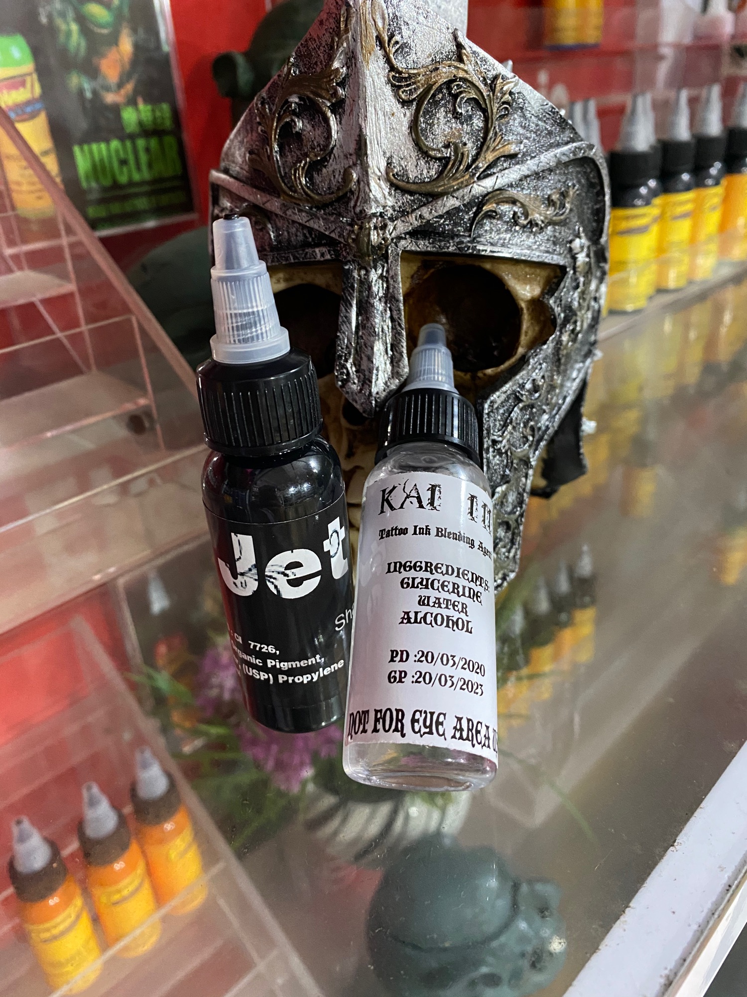 [ QUÀ TẶNG KÈM ] Mực xăm Đen JET Back.30ml tặng kèm nước pha mực kaidi