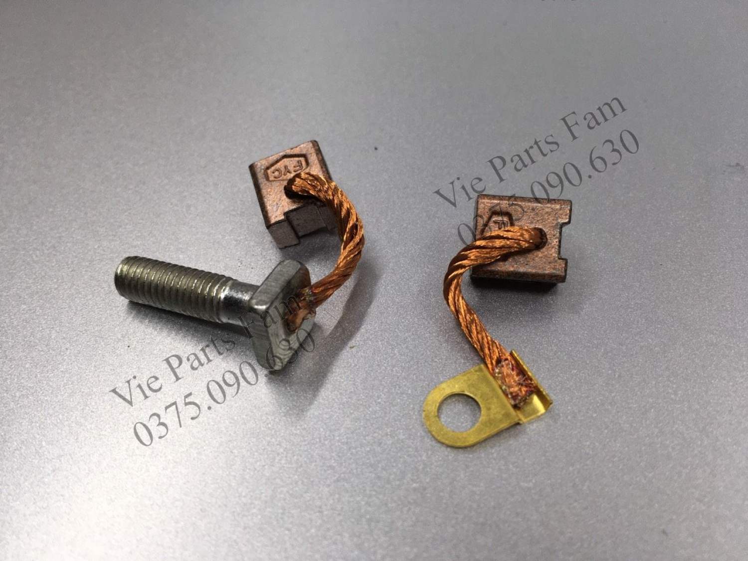 Bộ chổi than đề xe máy Honda SH (Hàng tốt)