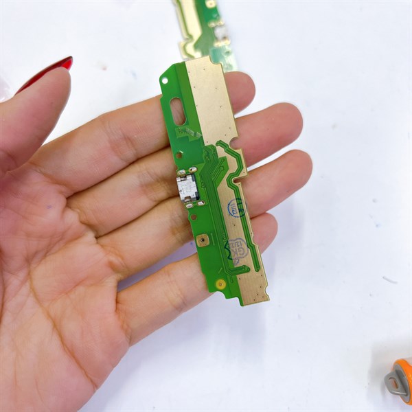 Cụm sạc Nokia C30 hàng như hình.