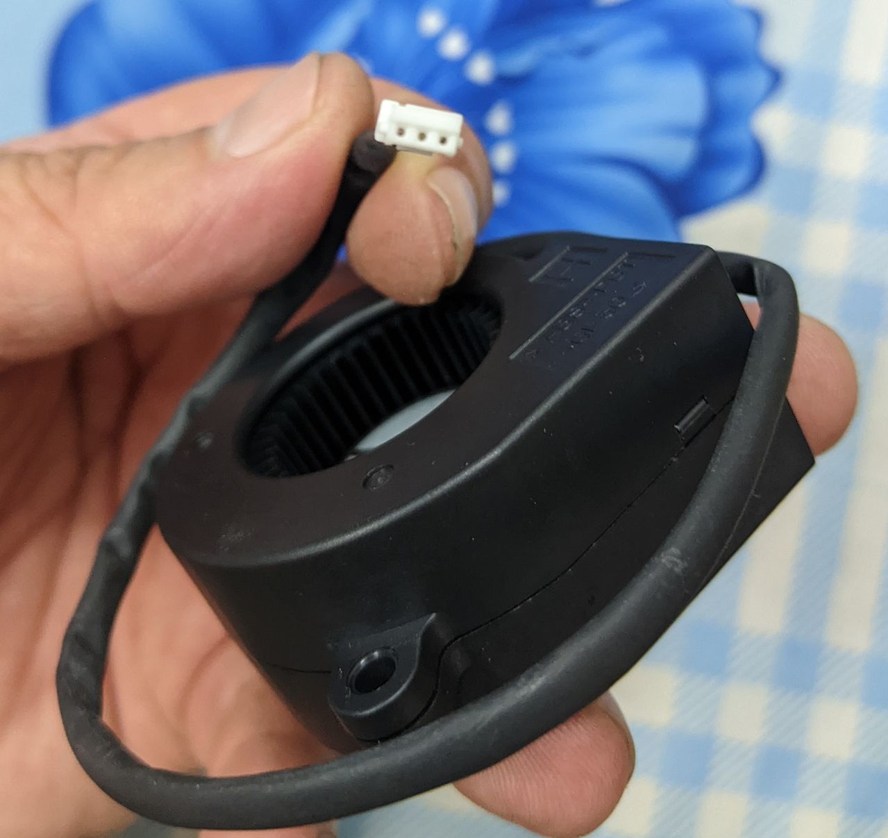 Quạt sò Nidec Servo 48x48x25mm 12v 0.23A