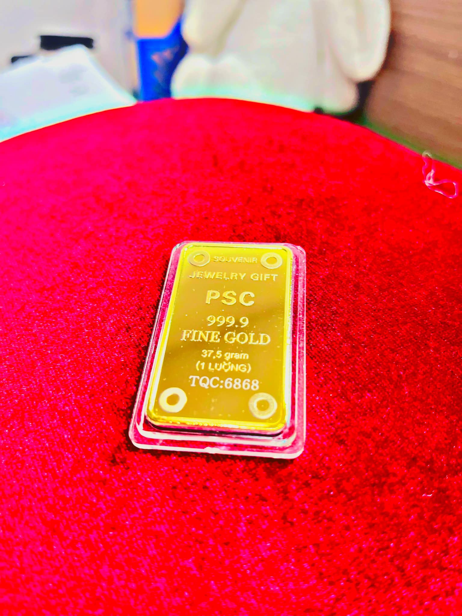 Vàng miếng 9999 mạ vàng 24k( GIÁ 1 MIẾN G )